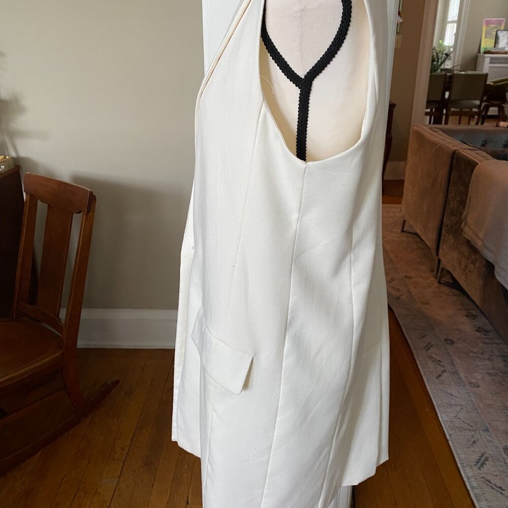 cupcakes and cashmere White Collared Single-Breasted Long Vest | Size 10 - Picture 4 of 8
